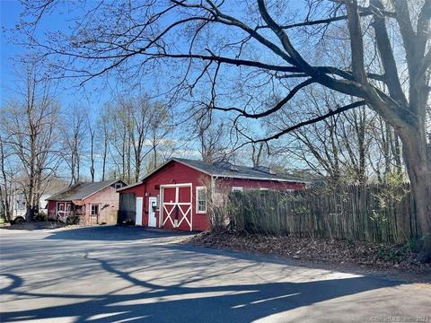 72 Soundview Ave, Norwalk, CT 06854
