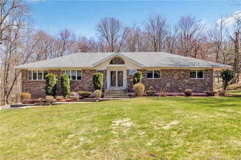 17 Sachem Rd, Seymour, CT 06483