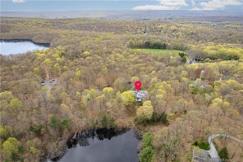 340 Foot Hills Rd, Durham, CT 06422