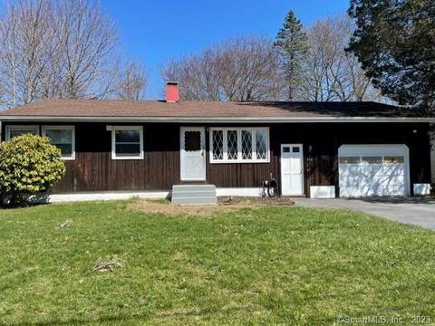 137 Bradley Ter, Derby, CT 06418