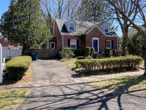 172 Oberlin Rd, Hamden, CT 06514