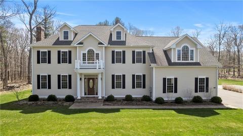 163 Pine Grove Rd, Guilford, CT 06437
