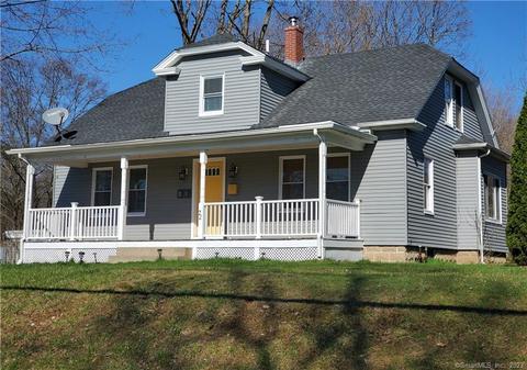 72 Broad St, Killingly, CT 06239