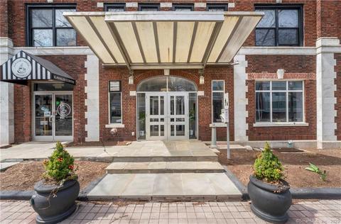 881 Lafayette Blvd #4H, Bridgeport, CT 06604
