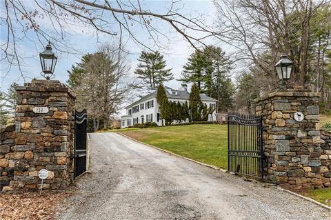 11 Pitch Rd, Litchfield, CT 06759