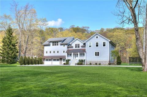 6 Valley Ln, New Canaan, CT 06840