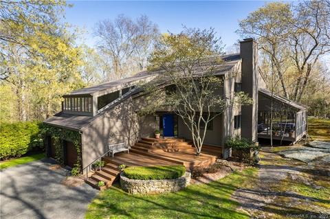 405 3 Corners Rd, Guilford, CT 06437