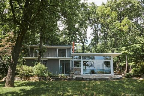 36 Dock Rd, Norwalk, CT 06854