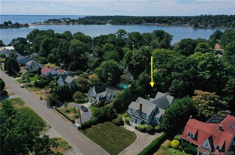 8 Beach Dr, Darien, CT 06820