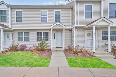 32 Marjorie Ln #32, Manchester, CT 06042