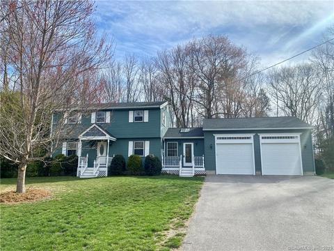 32 Carriage Dr, Hebron, CT 06248