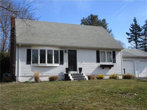 47 Greenfield Ave, Branford, CT 06405