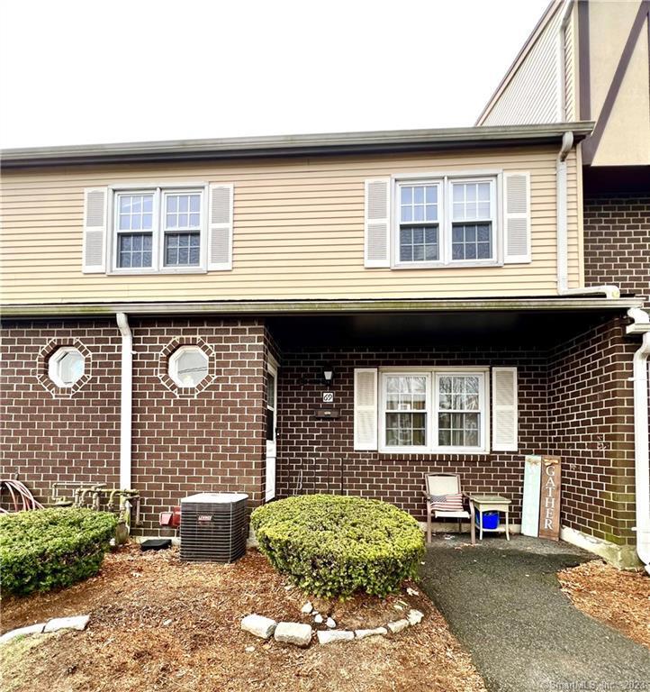 69 Savin Park 69, West Haven, CT 06516 8 Photos Movoto