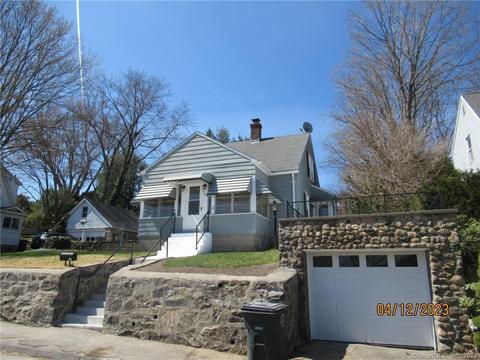 140 Maplewood Ave, Torrington, CT 06790