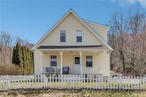 202 Walnut St, Seymour, CT 06483