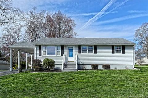 6 Appletree Ln, Milford, CT 06461