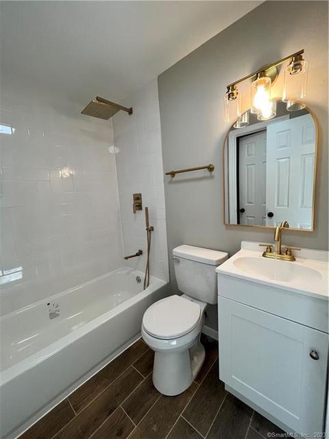 114 Rising Trail Dr #114, Middletown, CT 06457