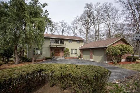 62 Sherwood Ln, Norwich, CT 06360