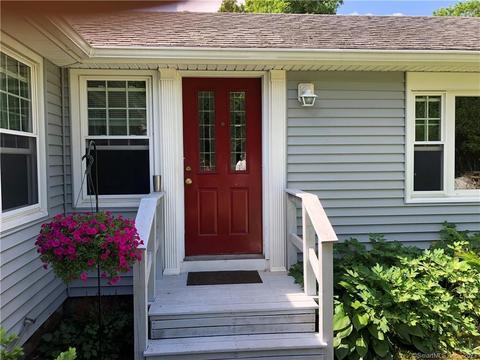 84 Flanders Rd, Groton, CT 06355