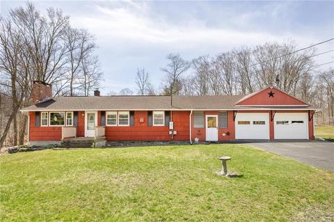 7 Beacon Rd, Windham, CT 06280