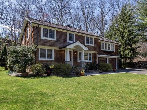 17 Woodchuck Ln, Wilton, CT 06897