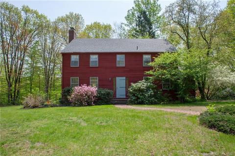 58 Barn Door Hills Rd, Granby, CT 06035