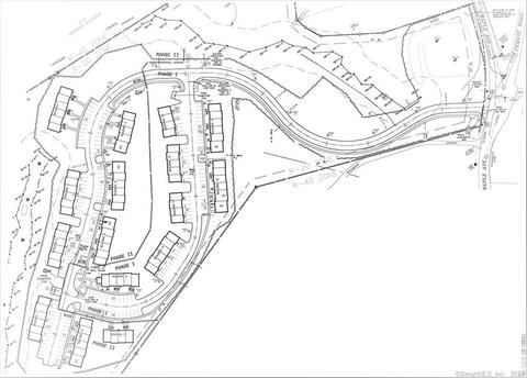 90 Maple Ave, Montville, CT 06382