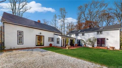 69 Newtown Tpke, Westport, CT 06880