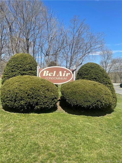 75 Belair Dr #75, New Milford, CT 06776