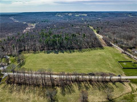 010027 Old Willimantic Rd, Columbia, CT 06237