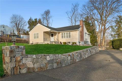 108 Hickory Ln, Wolcott, CT 06716
