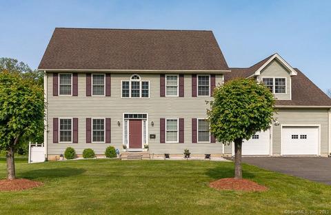 39 Maple Hill Ave, Newington, CT 06111