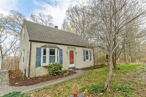 1035 Shewville Rd, Ledyard, CT 06339