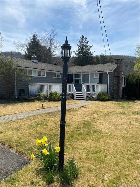 7 Southview Rd, New Fairfield, CT 06812