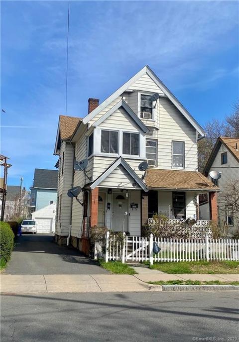 94 Whitmore St, Hartford, CT 06114 | 23 Photos | MLS #170562924 - Movoto