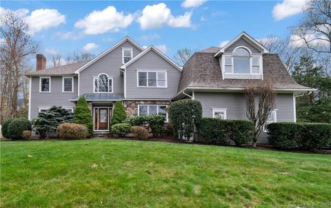 94 Grey Rock Rd, Southbury, CT 06488