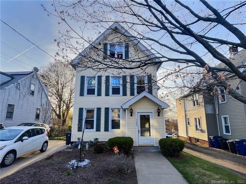 1082 Townsend Ave, East Haven, CT 06512