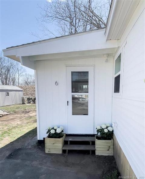 252 Leetes Island Rd #6, Branford, CT 06405