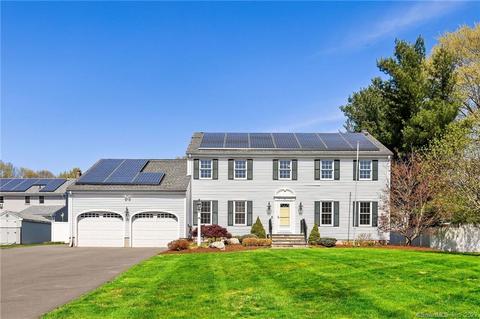 31 Beechwood Ln, South Windsor, CT 06074