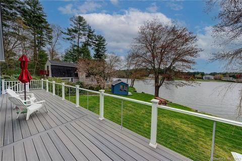 137 Latham Dr, Griswold, CT 06351