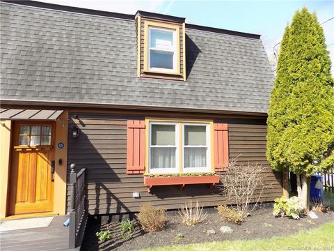 45 Juniper Rd #45, Bethel, CT 06801