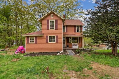 25 School St, Avon, CT 06001