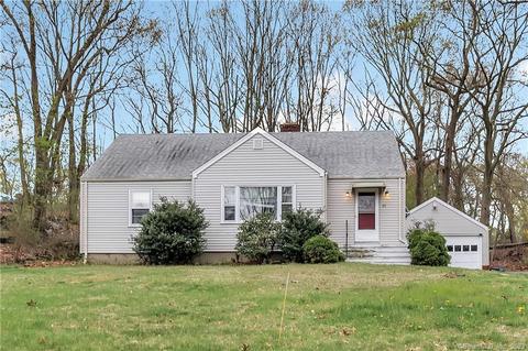 65 Pumpkin Ground Rd, Stratford, CT 06614