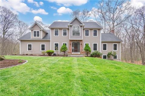 56 Brookmoor Rd, Tolland, CT 06084