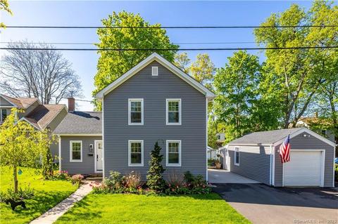 5 Elbow Ln, Plainville, CT 06062