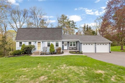 579 Spring St, Manchester, CT 06040
