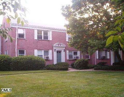 194 Seaton Rd #2, Stamford, CT 06902