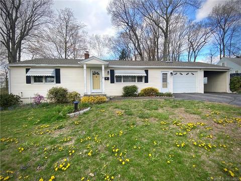 125 Barbero Dr, Torrington, CT 06790
