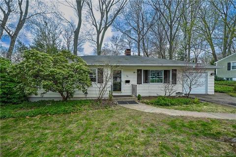 76 Birch Ln, Naugatuck, CT 06770