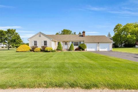5 Lenti Dr, Manchester, CT 06040
